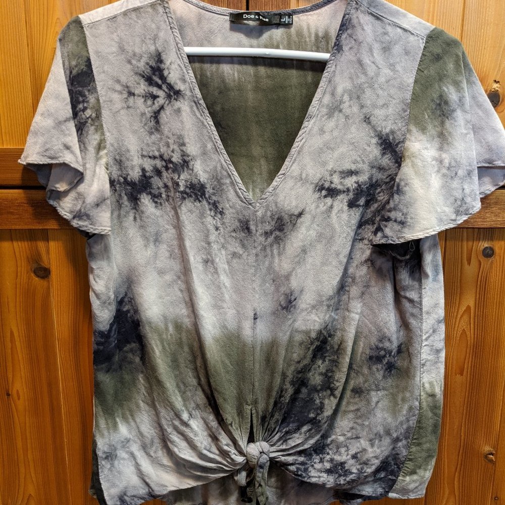 Gray Tie dye shirt
